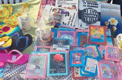 Día de la Amistad: Salud insta al saludo virtual y a regalar por delivery