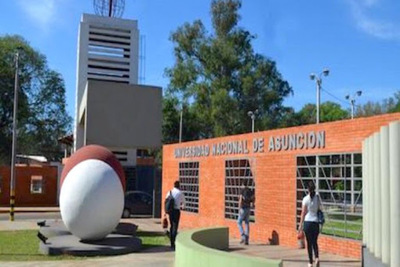 Anulan examen de ingreso en Arquitectura de la UNA tras denuncias de supuesta filtración de temario