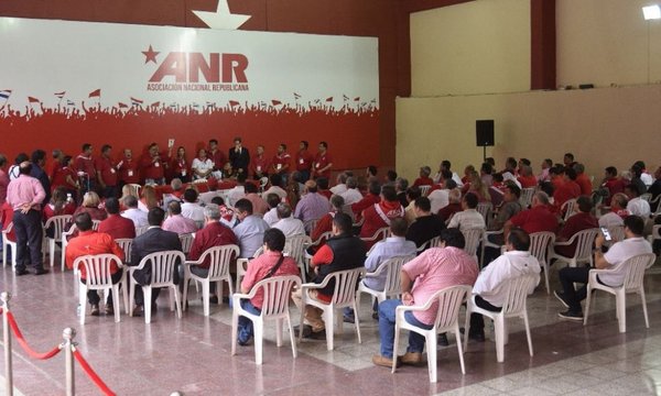 Aplazan asamblea de ANR - Edicion Impresa - ABC Color