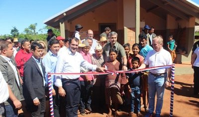 Abdo confía que Bolsonaro revocará refugio de Arrom - Edicion Impresa - ABC Color