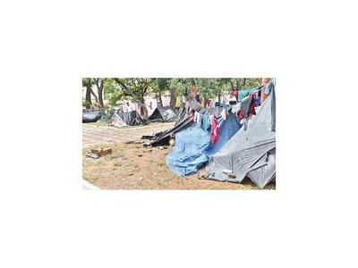 Plaza Rodríguez de Francia es ocupada por indígenas mbyá