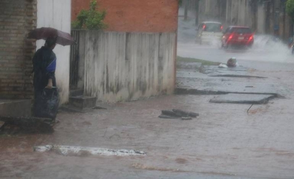 HOY / Fin de semana con lluvias y viento sur