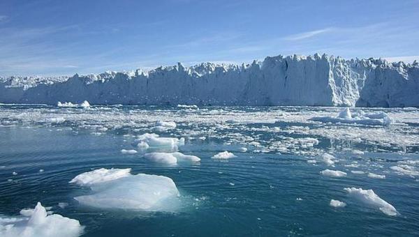 Detectan aceleración del deshielo en Groenlandia por más lluvias en invierno