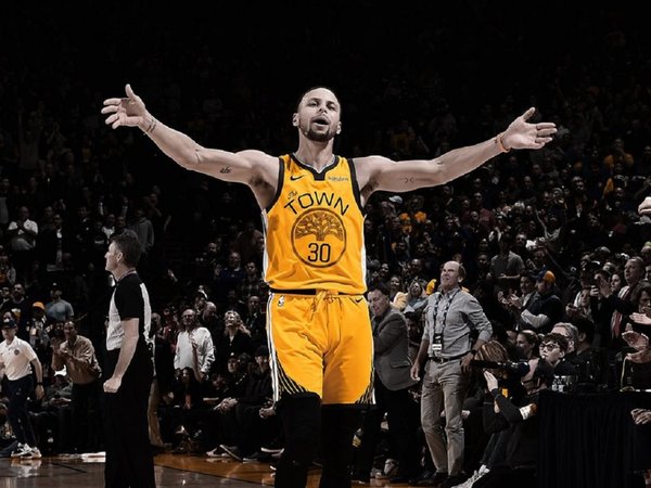 Warriors se reivindican ante Nuggets