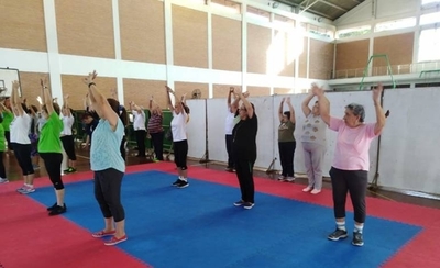HOY / Solo el 12 % de las mujeres en el país realiza actividad física, según Salud Pública