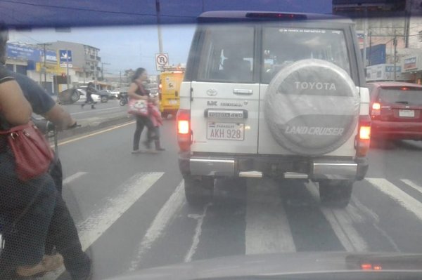 La franja “invisible” - Cronicas Ciudadanas - ABC Color