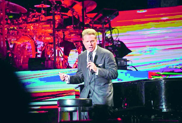 Luis Miguel hizo vibrar a su público en una noche de emoción y carisma | Diario Vanguardia 12