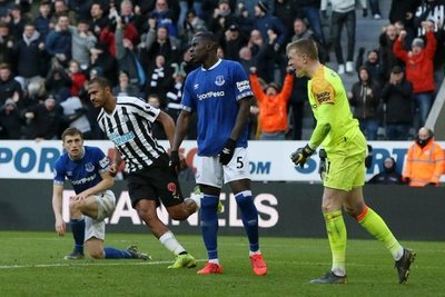 Ganó el Newcastle de Almirón - Deportes - ABC Color