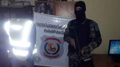 “Linces” detienen a personas por poseer orden de captura
