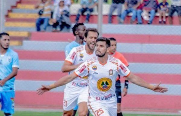 Doblete de Nico Martínez - Deportes - ABC Color