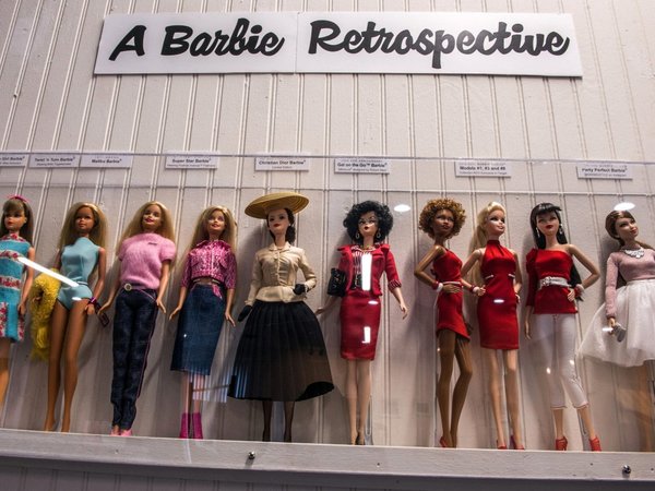 Los 15 momentos claves en los 60 años de Barbie