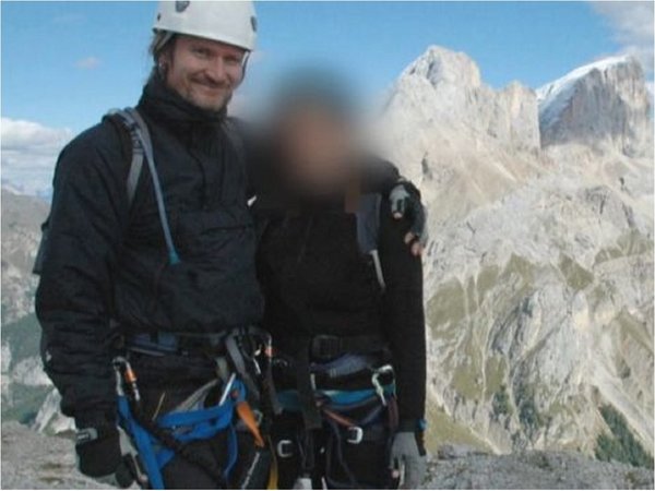 Reino Unido: El relato de 2 activistas que vivieron con espías sin saberlo
