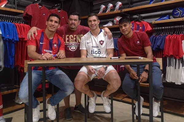 Cerro viaja sin un titular fijo a CDE