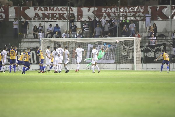 Cuatro goles y un ¡partidazo!
