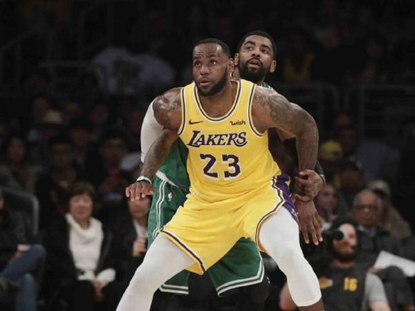 Bucks consolidan mejor marca y Celtics hunden un poco más a Lakers