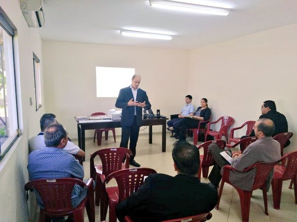 Capacitan a miembros de la Junta Cívica para Elecciones en CDE » Ñanduti