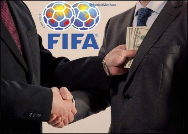 HOY / Revelan que Catar ofreció 782 millones a la FIFA por el Mundial de 2022