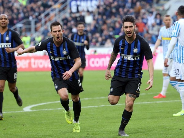 El Inter sobrevive sin Icardi