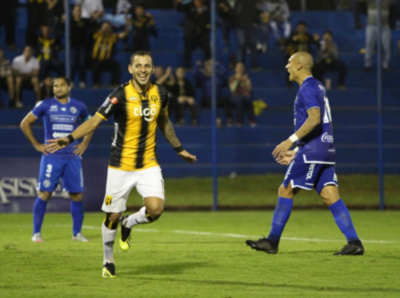 Guaraní apunta, acierta y avanza en el Apertura