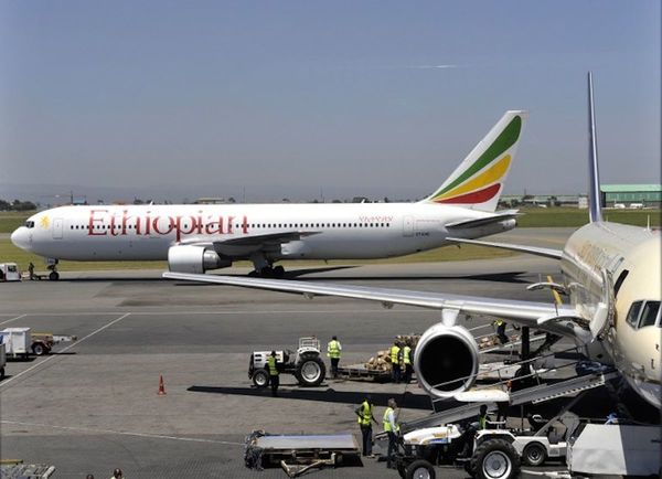 Boeing de Ethiopian Airlines se estrella con 157 personas a bordo