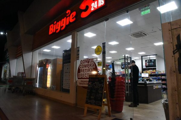 Asaltan local de Biggie sobre España - Nacionales - ABC Color