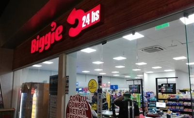 HOY / Hombre y mujer asaltan local de Biggie en Asunción