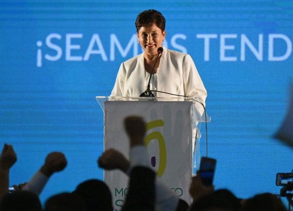 Exfiscala que encarceló a presidente se postula para dirigir Guatemala - Edicion Impresa - ABC Color