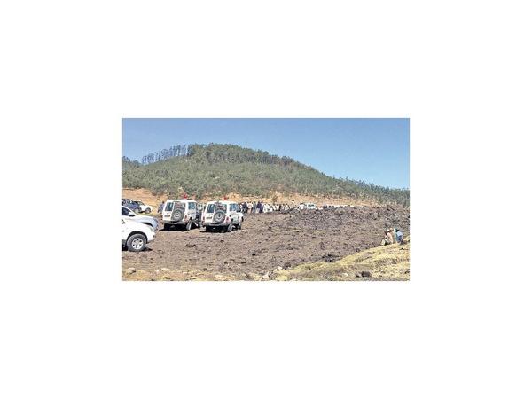 Mueren 157 personas al estrellarse un avión de pasajeros en Kenia