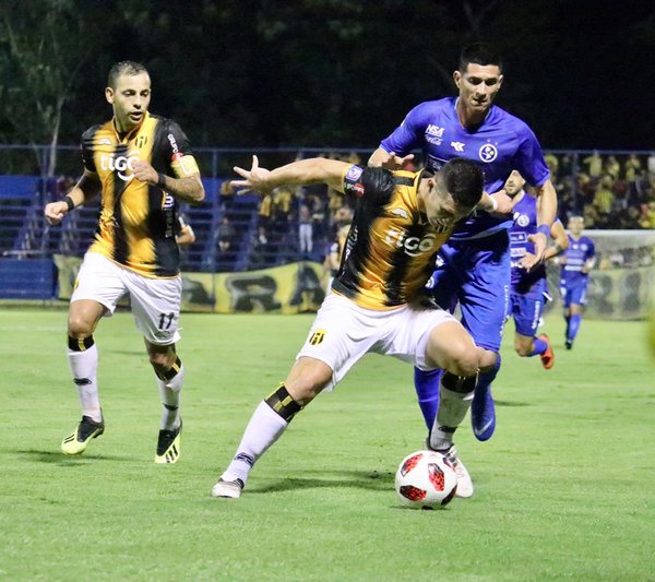 Guaraní también se mete en la pelea por el Apertura » Ñanduti