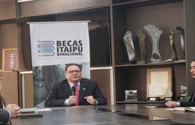 Becas Itaipú: excluyen a 55 estudiantes por la cuestión socioacadémica - ADN Paraguayo