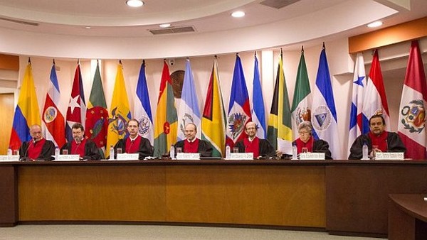 Presentan alegatos finales del caso Arrom - Martí - .::RADIO NACIONAL::.