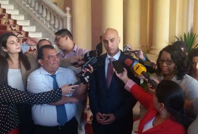 Ministerio de Salud espera que vacunas antigripales lleguen en abril - 730am - ABC Color