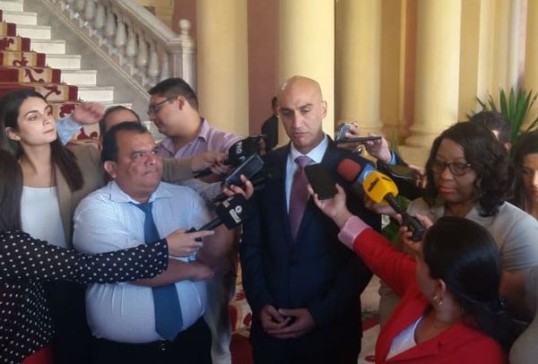 Ministerio de Salud espera que vacunas antigripales lleguen en abril - 730am - ABC Color