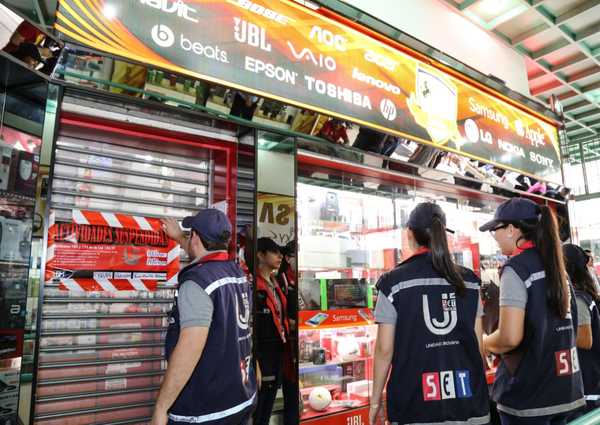 Cierran actividades comerciales de negocios que no emitían comprobantes - ADN Paraguayo