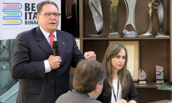 Tras revisión, excluyen a 55 jóvenes de becas de Itaipú