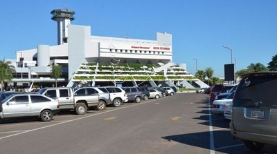 Denuncian desvío de dinero - Nacionales - ABC Color