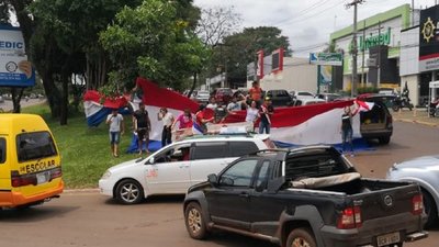 En Alto Paraná celebran imputación de Javier Zacarías – Prensa 5