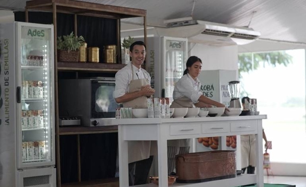 HOY / Ades lanza opciones innovadoras: Chocolatada, Almendras, Coco y Vainilla
