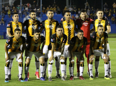 El plantel de Guaraní no la pasó bien en Villa Elisa