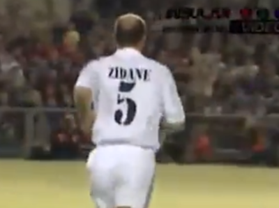 Curioso video del año 2001: Zidane reemplaza a Solari