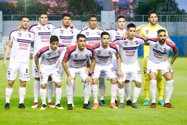 Nacional volvió a ganar con el debut de Bobadilla - ADN Paraguayo