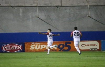 Nacional ganó en el debut de Aldo Bobadilla  - Radio 1000 AM