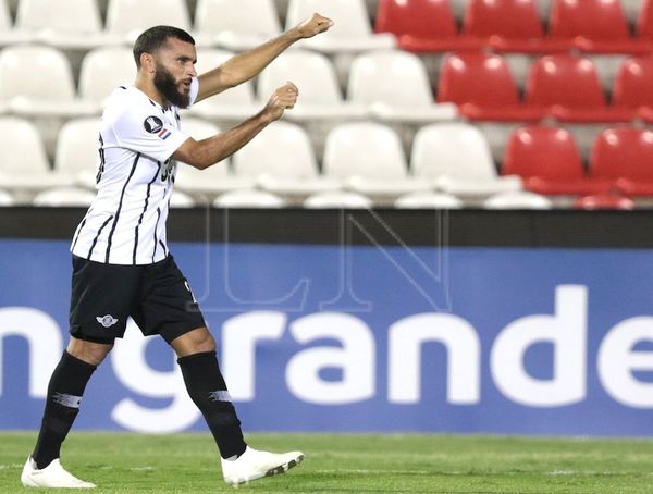 Renovado Libertad va por Gremio