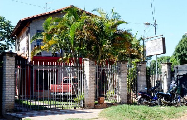 Jóvenes de buen pasar de Ypacaraí con los subsidios - Edicion Impresa - ABC Color