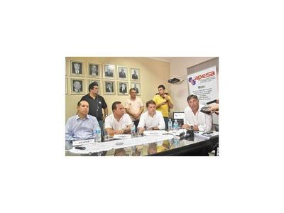 El sector de  combustibles rechaza proyecto de diputado