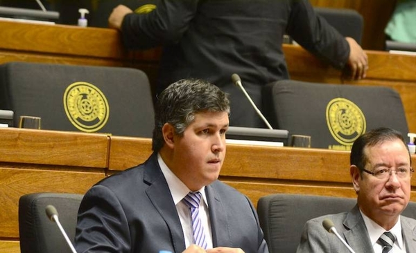 HOY / Firma ligada a Cuevas ahora “gana” licitación en Diputados