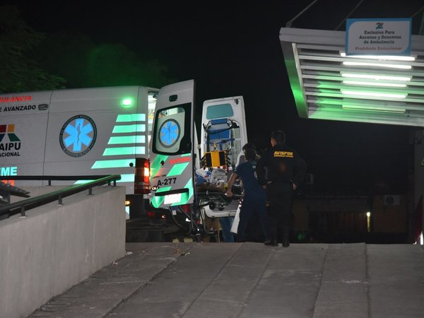 Guardiacárcel herido de gravedad en motín llegó al Hospital de Trauma