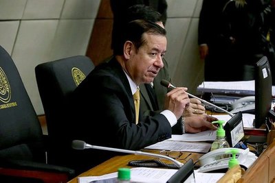 Funcionarios de Diputados en pie de guerra: "Son unos pocos los privilegiados" » Ñanduti