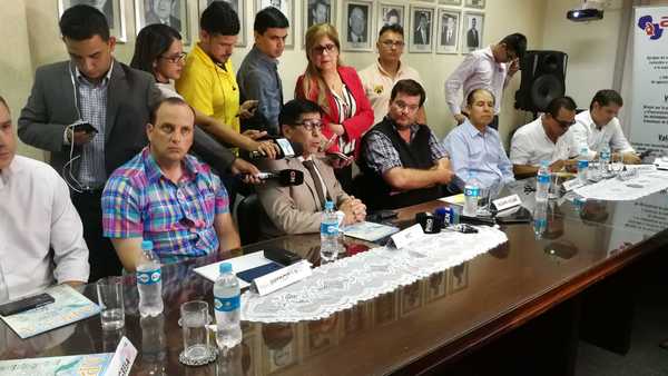 Sector público y empresas objetan proyecto de aumentar mezcla de biodiésel al 15% | .::Agencia IP::.
