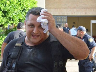 Miembros del PCC dejaron un mensaje con la sangre del guardia cárcel herido » Ñanduti